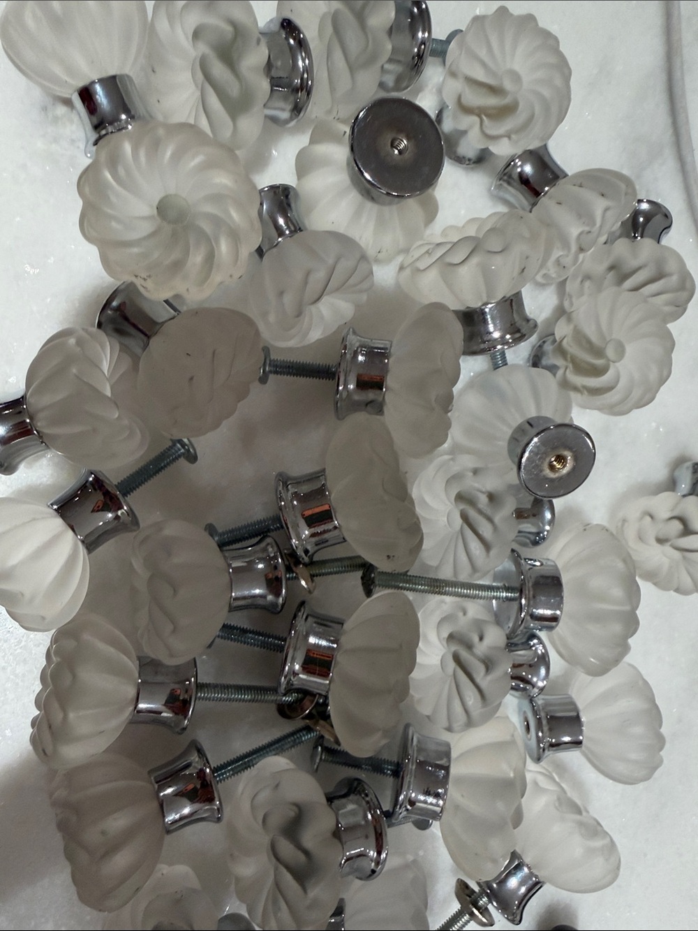 Beautiful crystal knobs  30